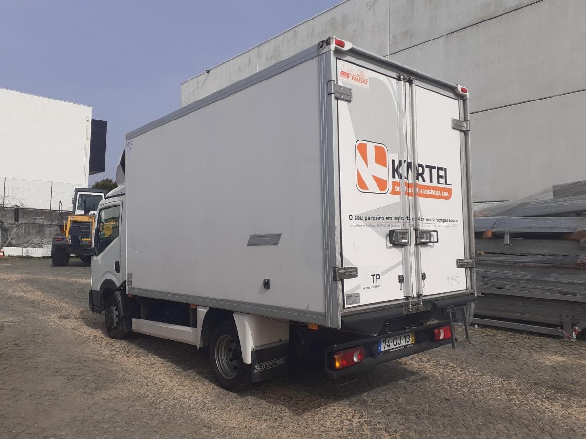 Nissan Cabstar NT400 Cabstar · Année 2015 — image 6
