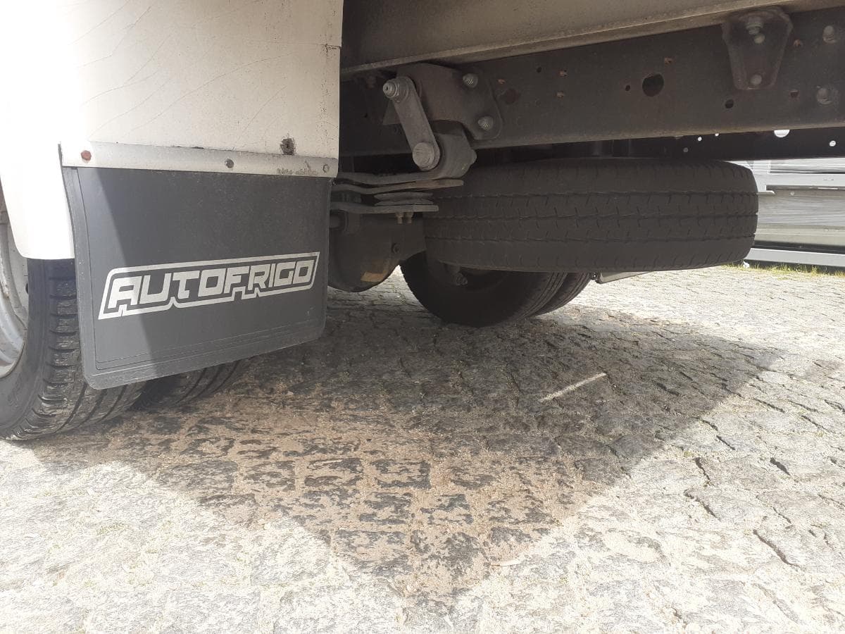 Nissan Cabstar NT400 Cabstar · Année 2015 — image 9