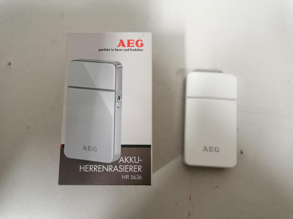 Máquina Barbear + Smartphone — imagem 1