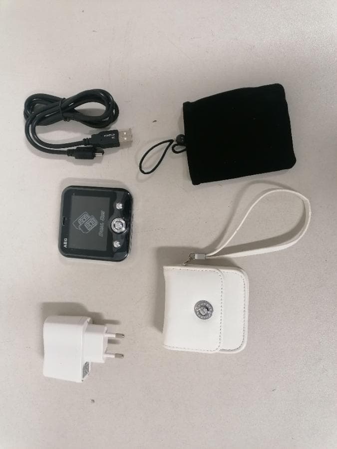 Smartphone + Mobile Phone — image 10