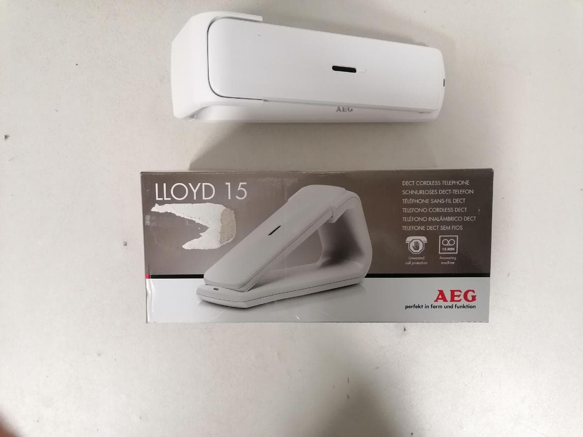 Telefone + Medidor Tensão Arterial + Máquina Barbear + Termómetro + Auricular — imagem 2