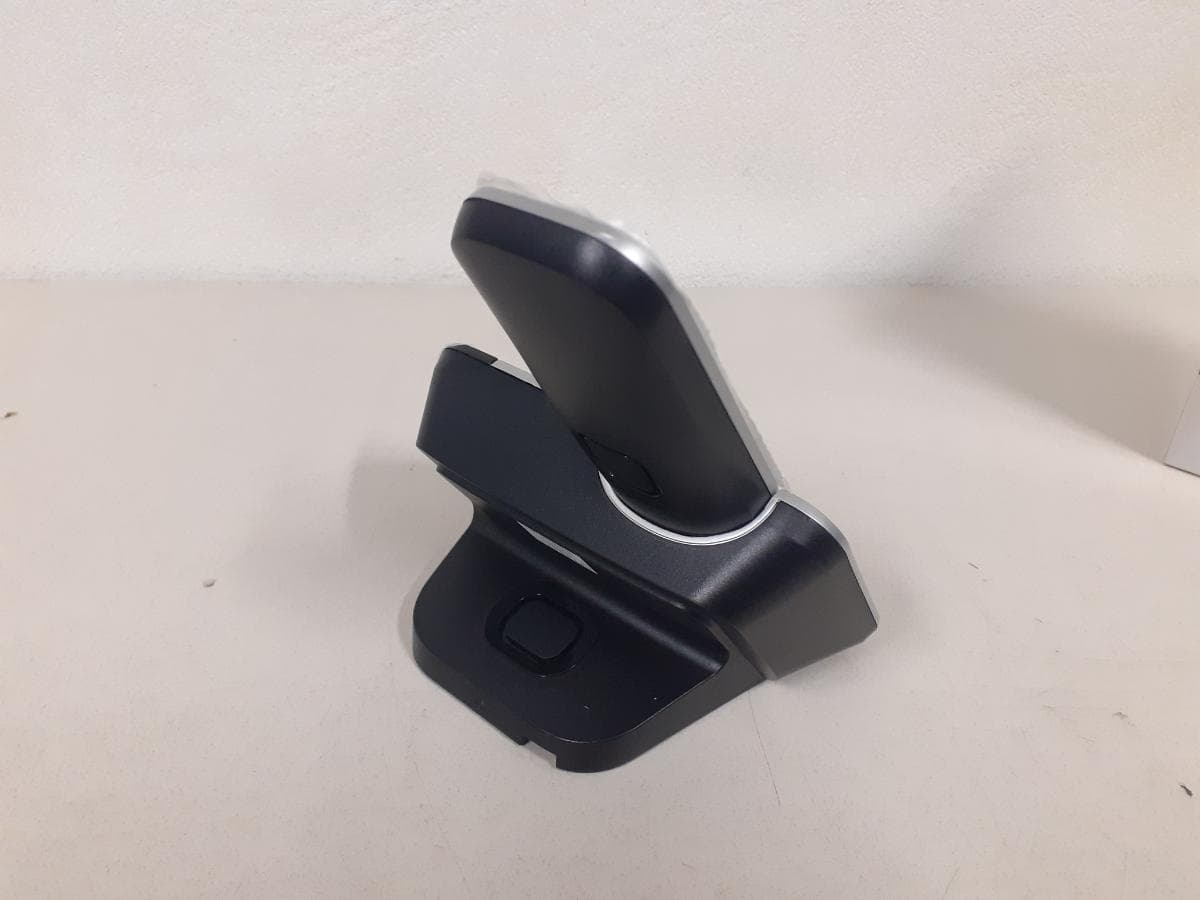 Téléphone + Rasoir + Thermomètre + Casque + Bande passante — image 12