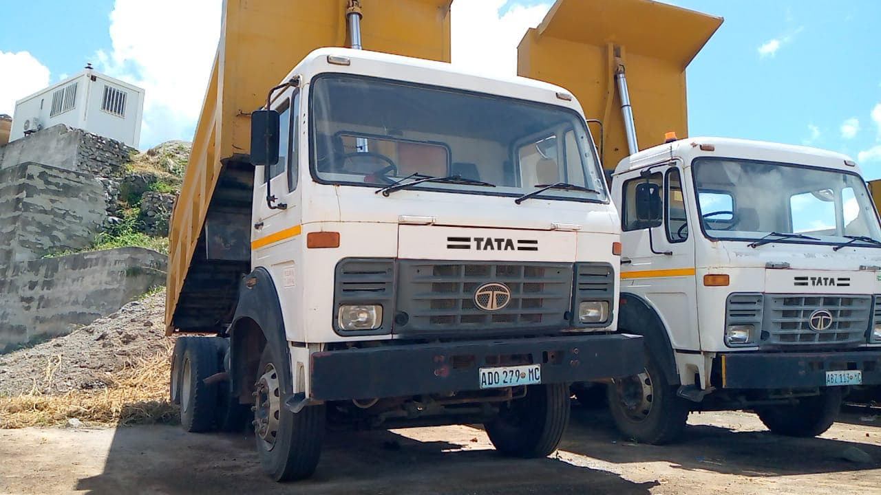 Tata 2516C 6x4 ·