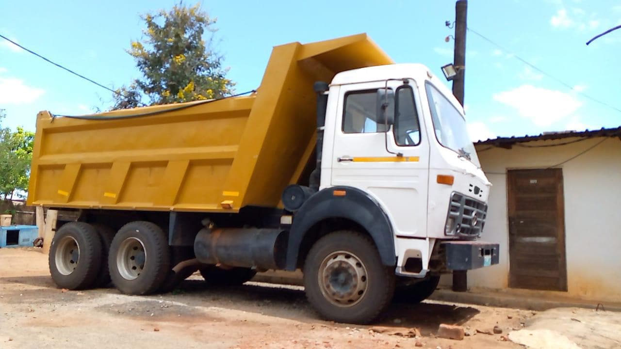 Tata 2516C 6x4 · — imagen 12