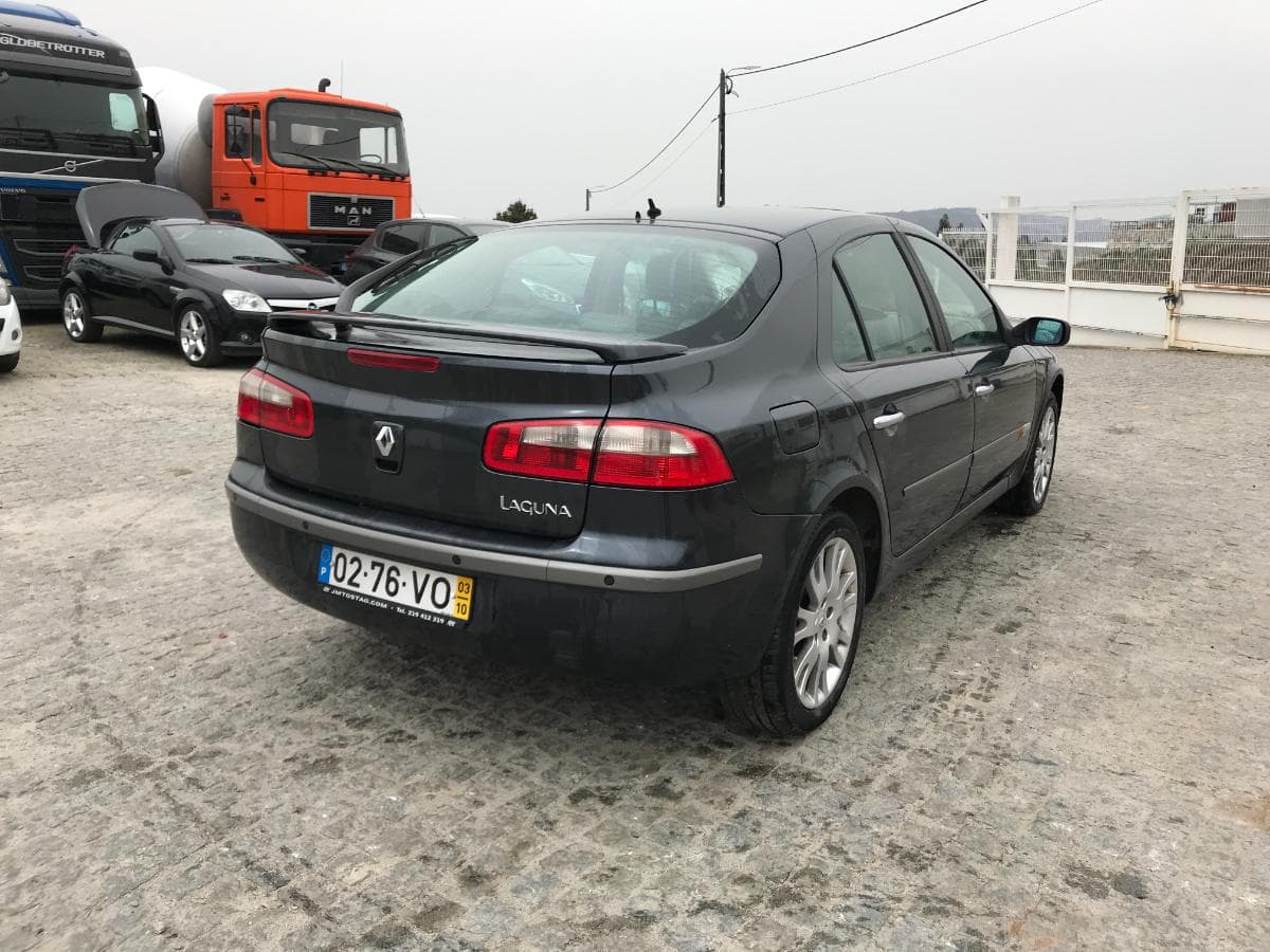 Renault Laguna 2.2 Dci · Caixa Automática — image 4