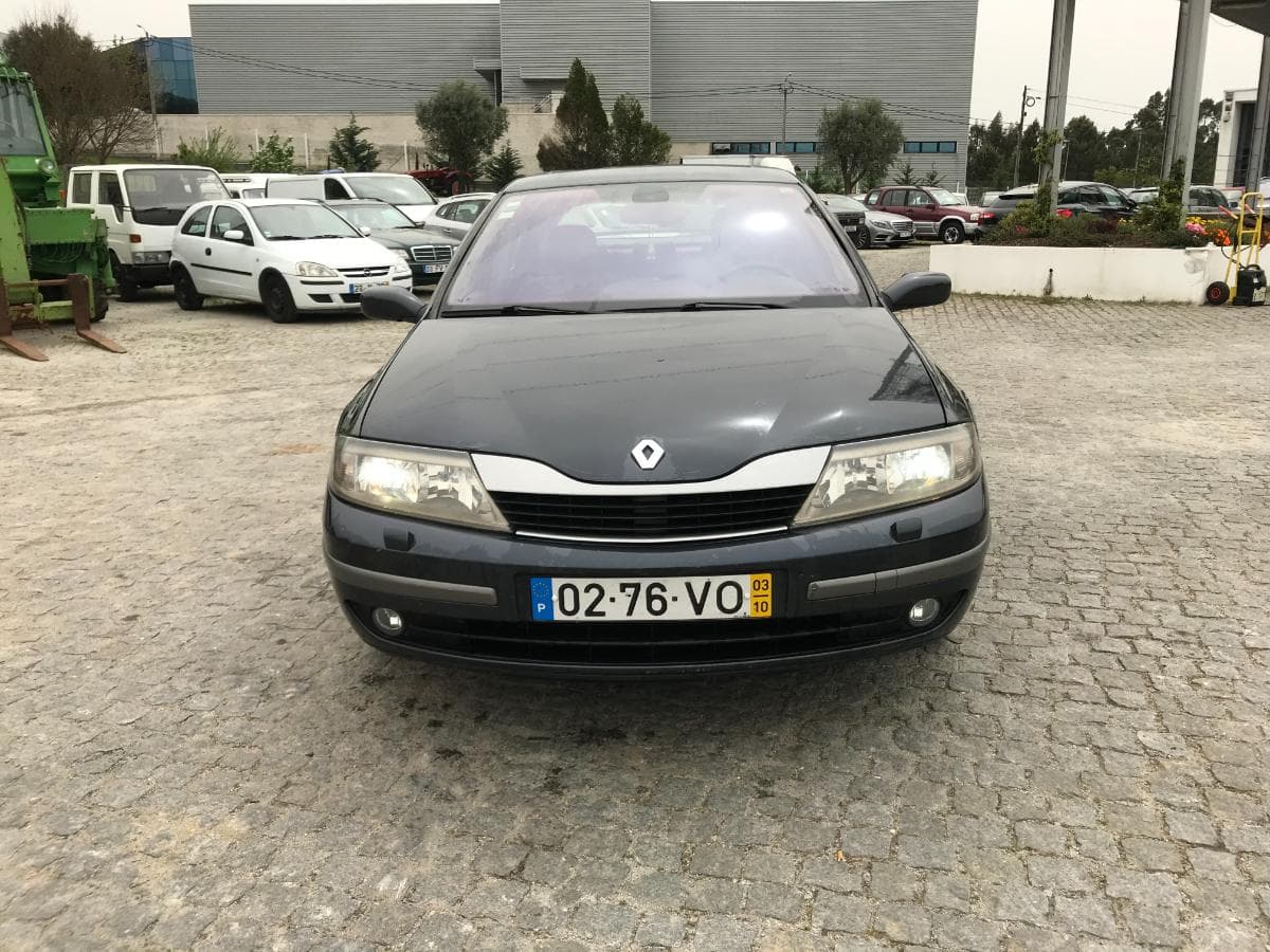 Renault Laguna 2.2 Dci · Caixa Automática — image 2