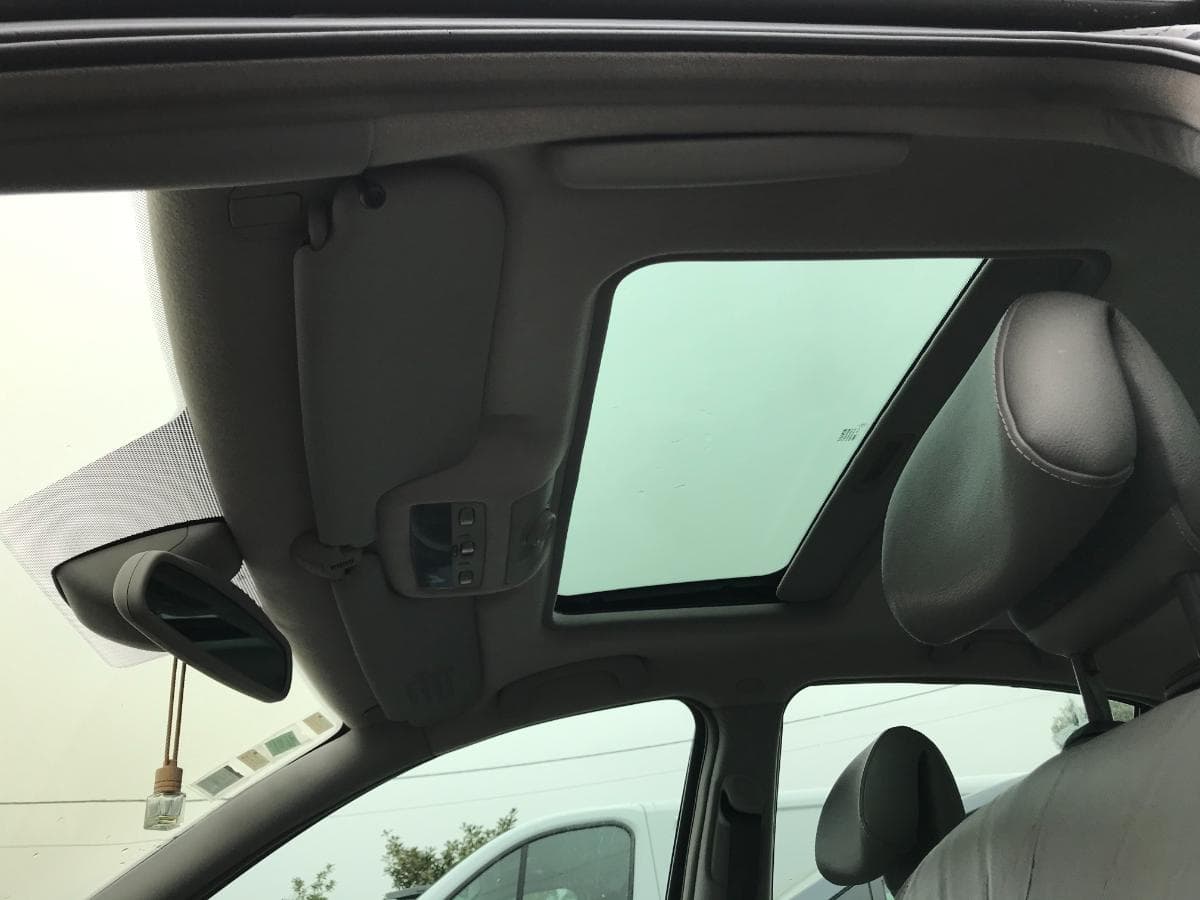 Renault Laguna 2.2 Dci · Caixa Automática — image 14