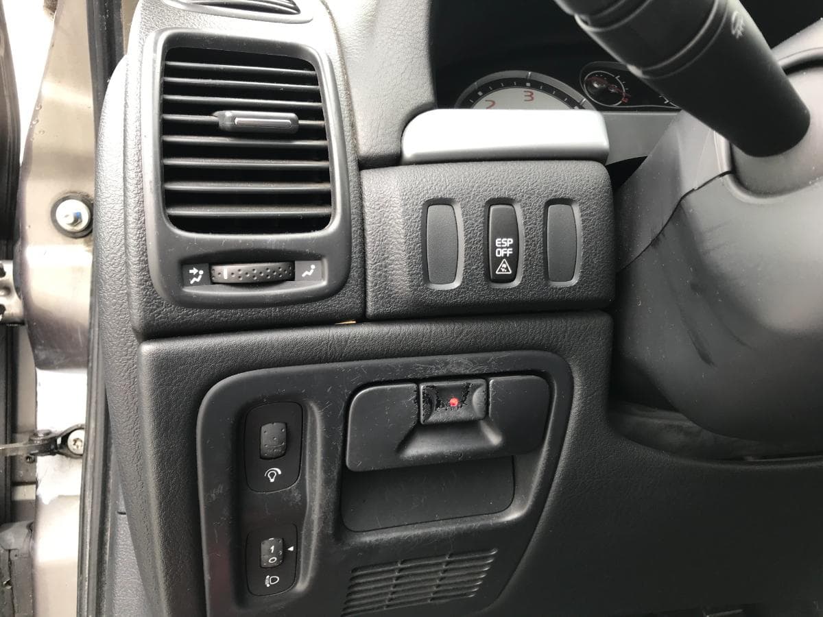 Renault Laguna 1.9 DCI · Ano 2005 — imagem 17