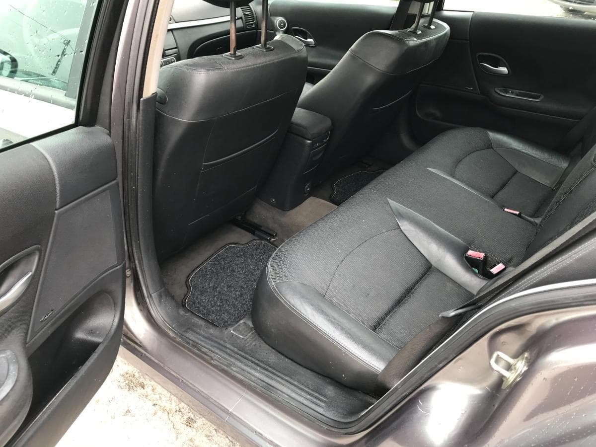 Renault Laguna 1.9 DCI · Ano 2005 — imagem 20