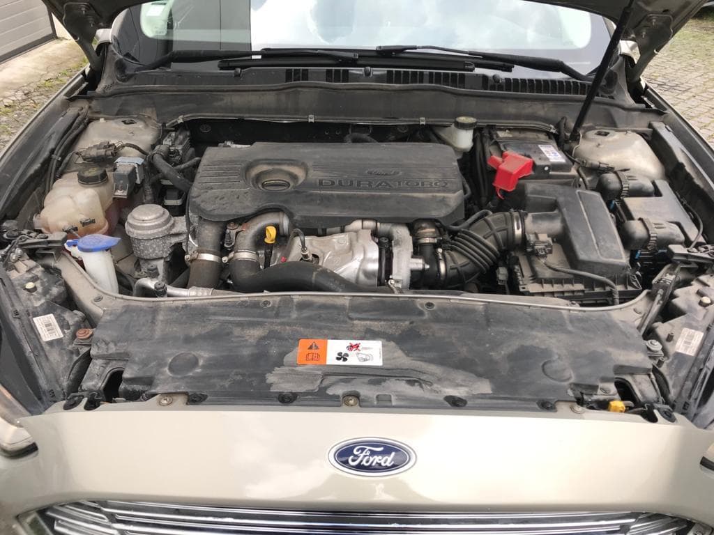 Ford Mondeo · Ano 2015 — image 11