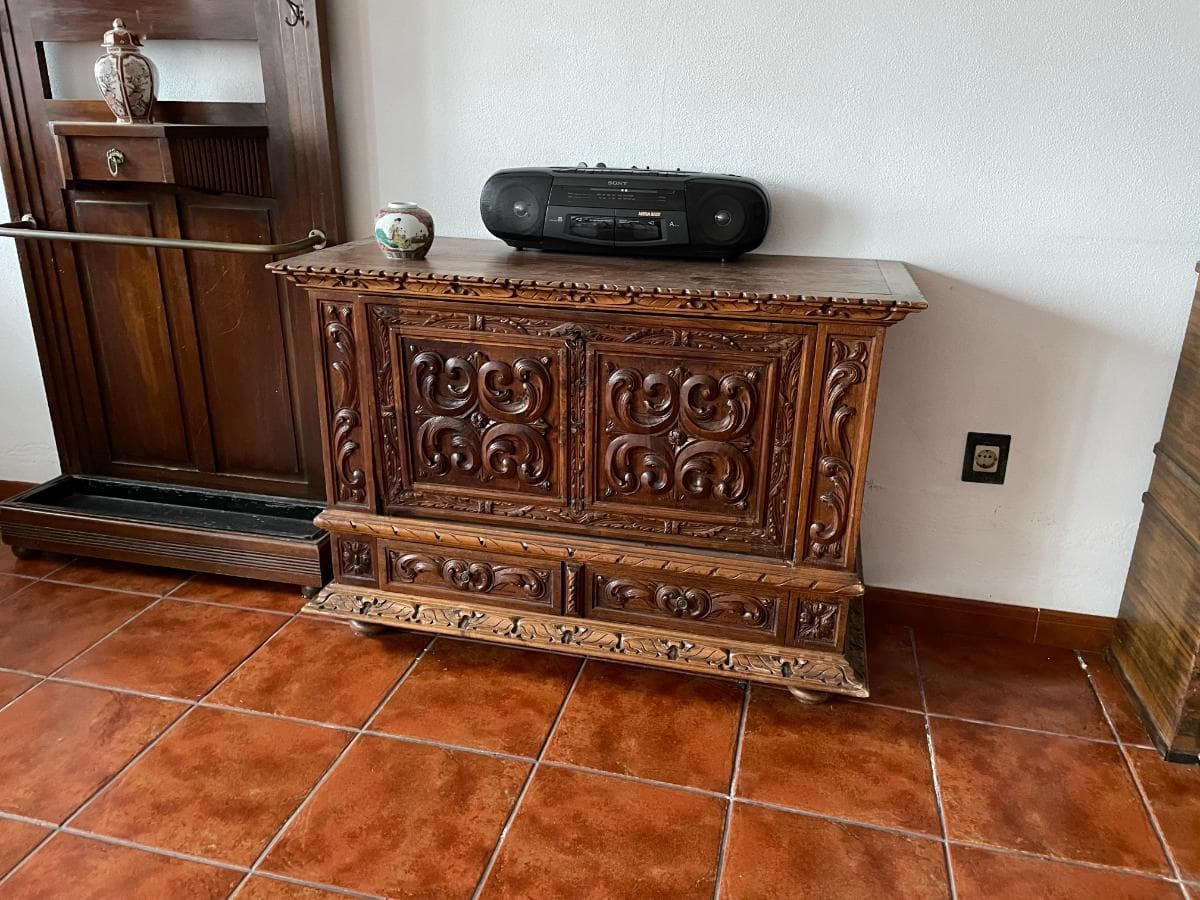 Furniture and Decoration