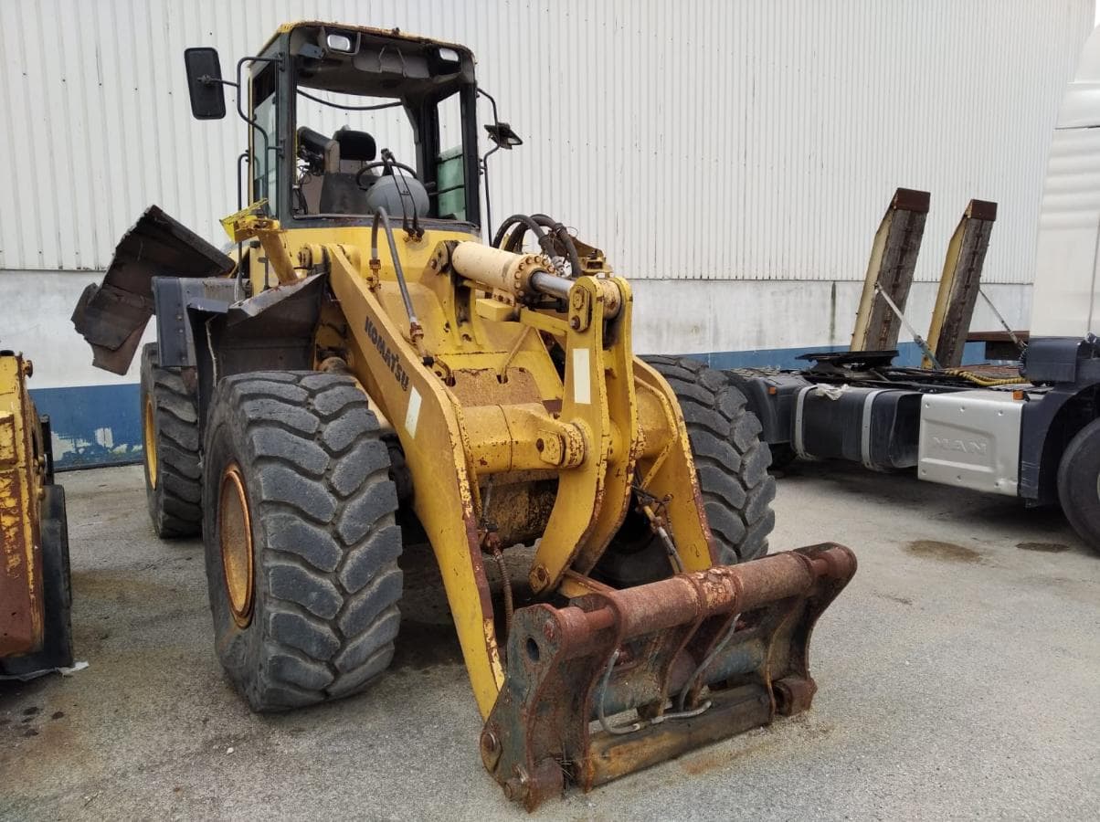Pá Carregadora Komatsu WA 320