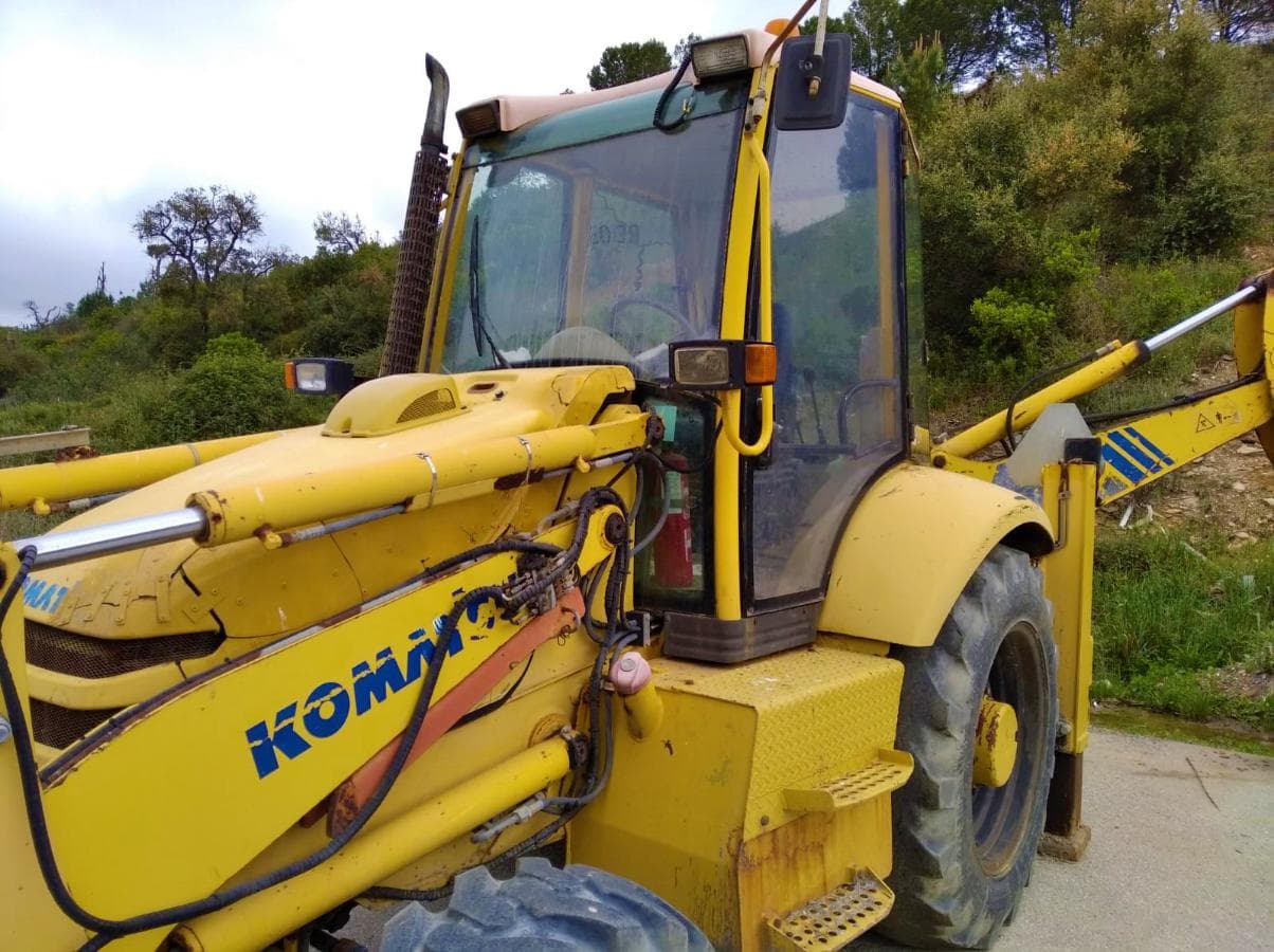Retroescavadora Komatsu WB 93 — imagen 4