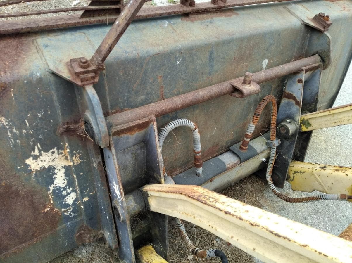 Retroescavadora Komatsu WB 93 — image 15