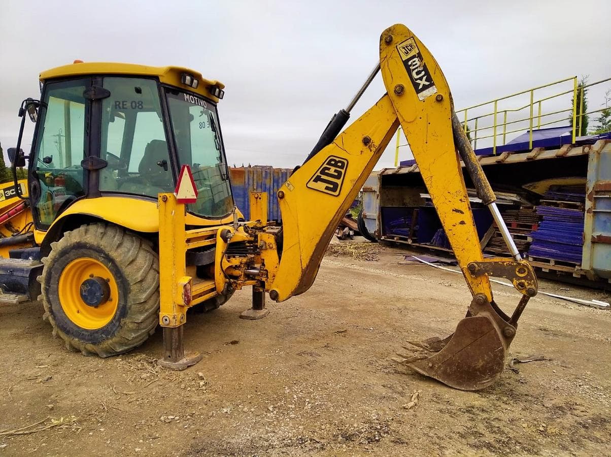 Retroescavadora JCB 3CX-4T — imagen 4