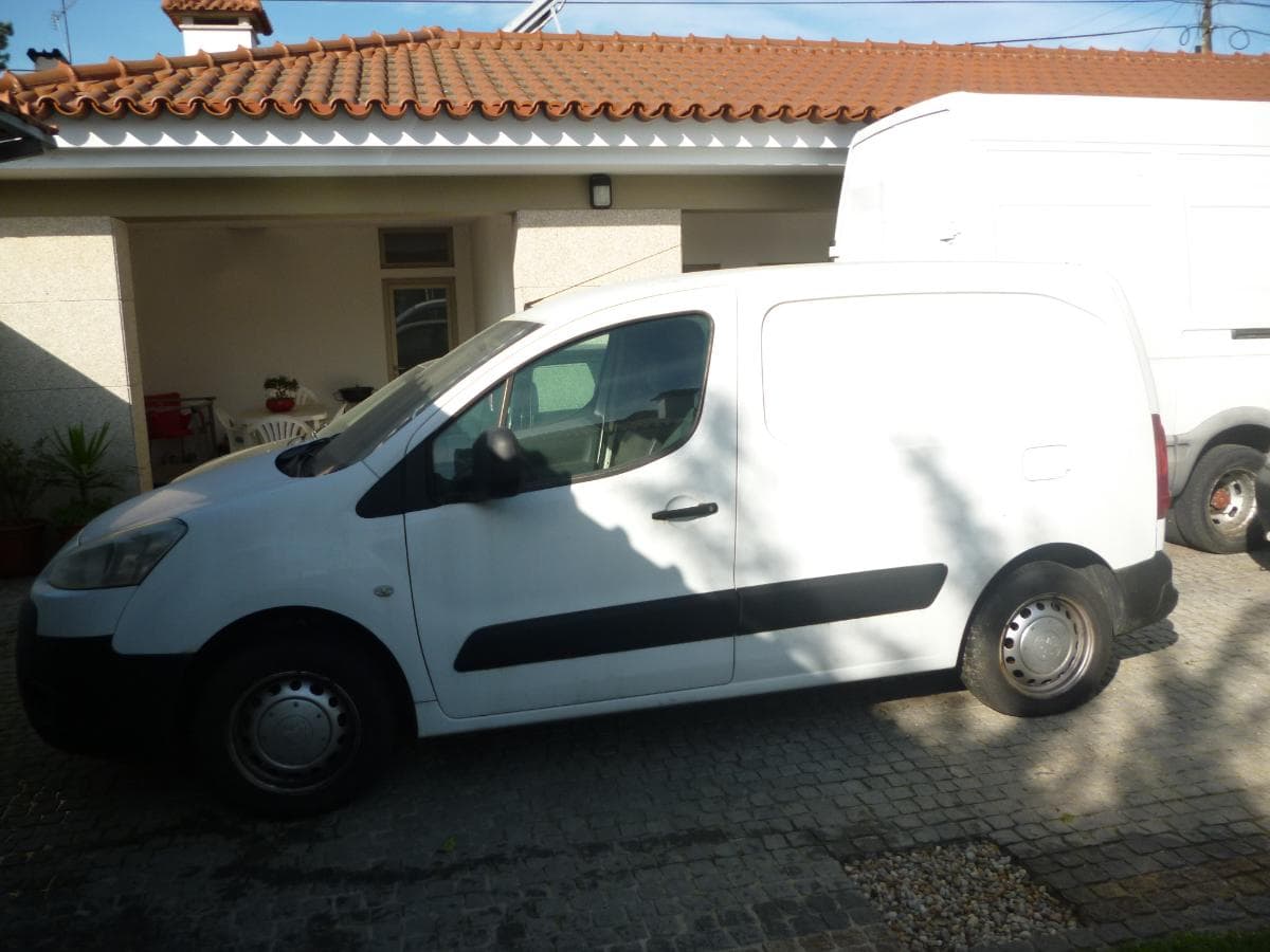 Peugeot Partner — imagem 2