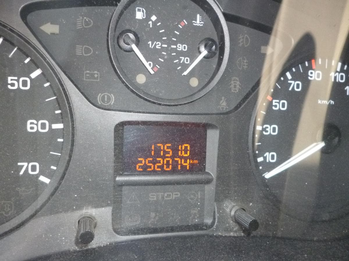 Peugeot Partner — imagem 6