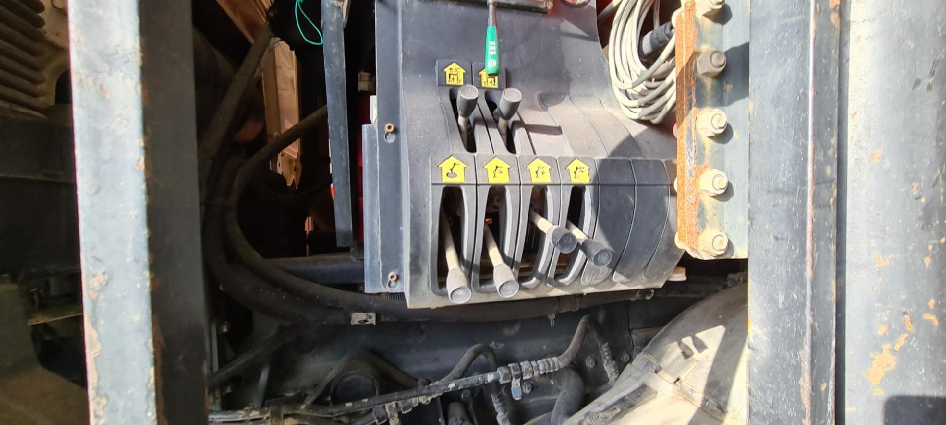 MAN TGA 35.360 com Grua e Amplirrol — imagen 11