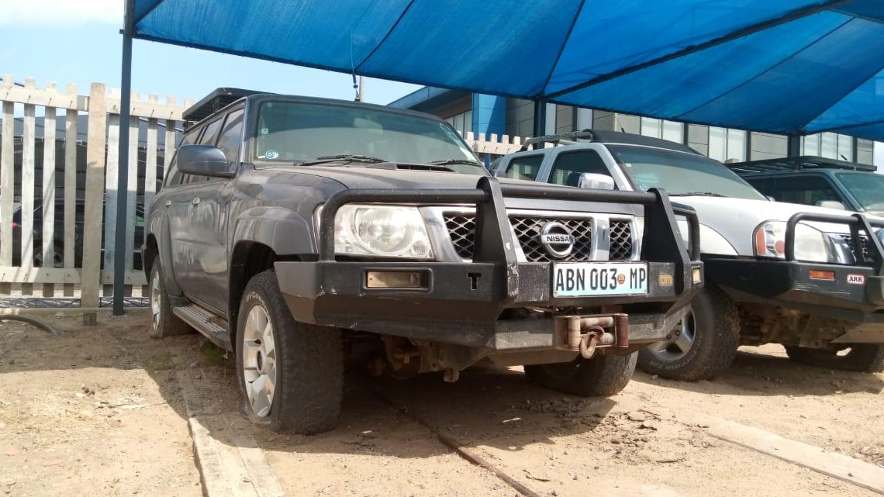 Nissan Patrol · — imagem 3