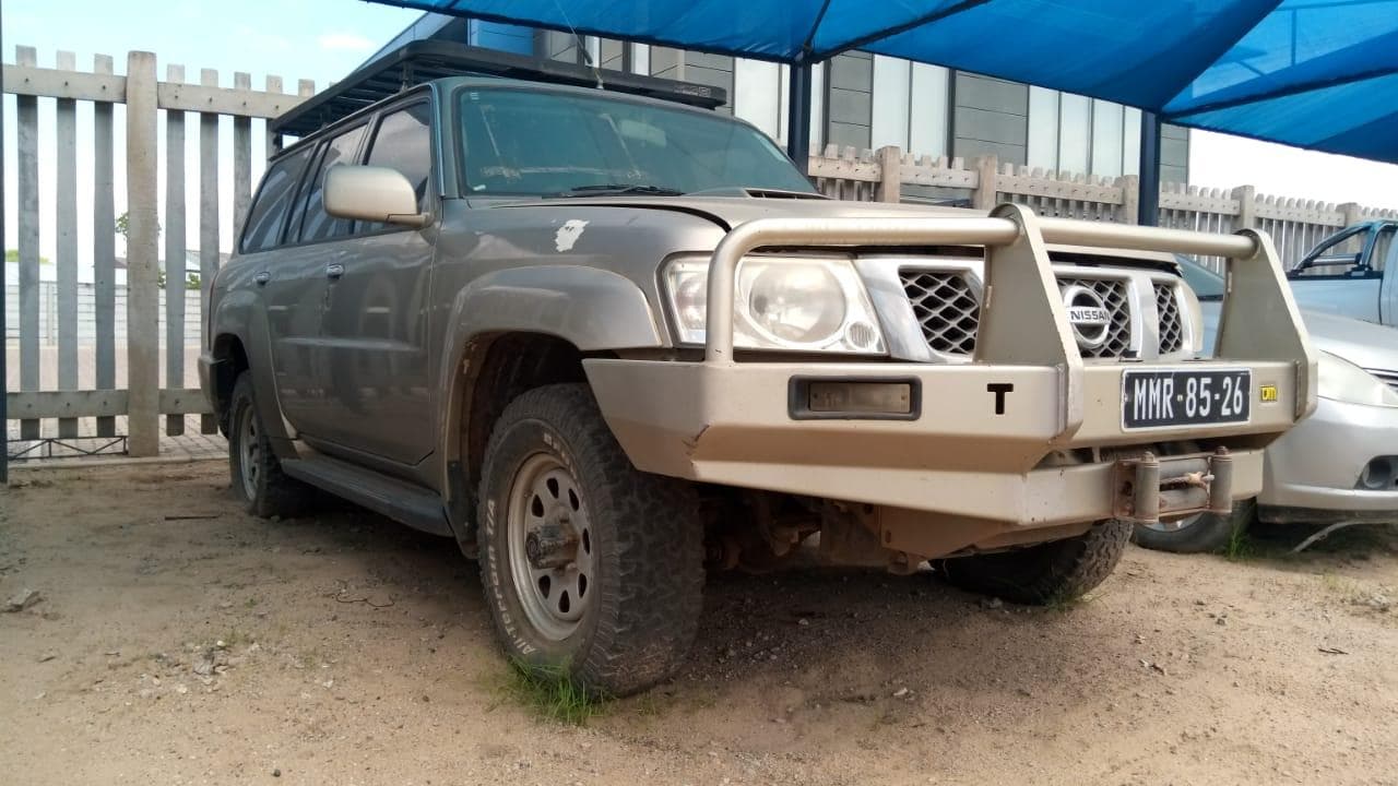 Nissan Patrol  · — image 3