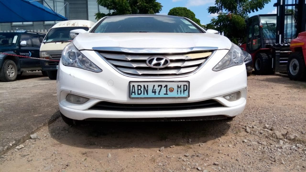Hyundai  Sonata   · — imagem 3