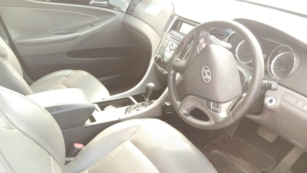 Hyundai  Sonata   · — imagem 10