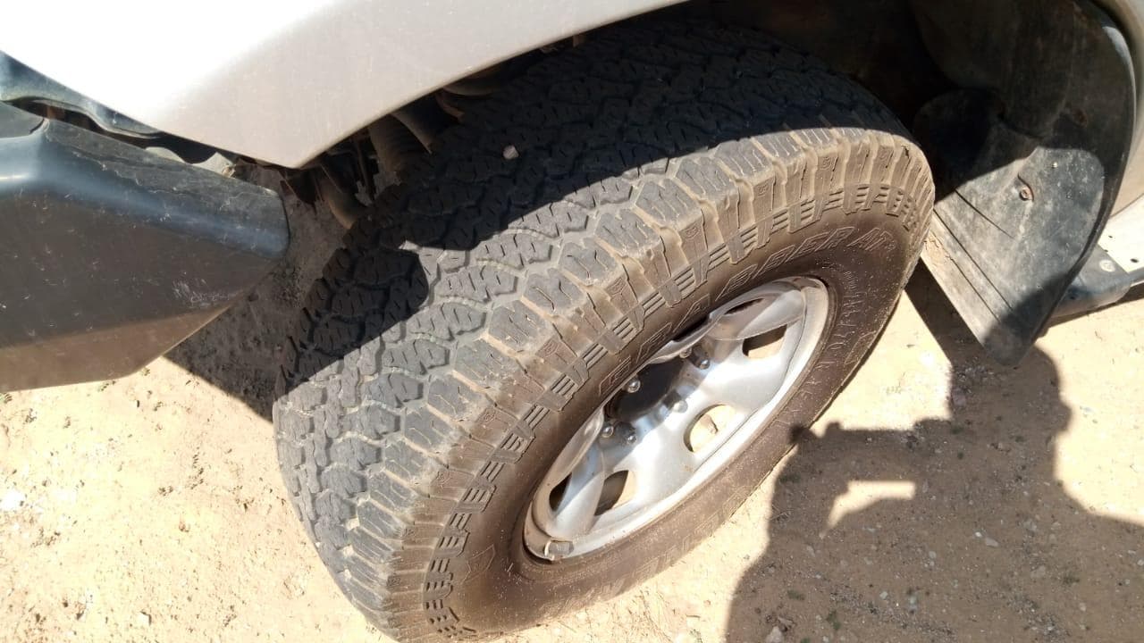 Toyota Hilux · — image 11