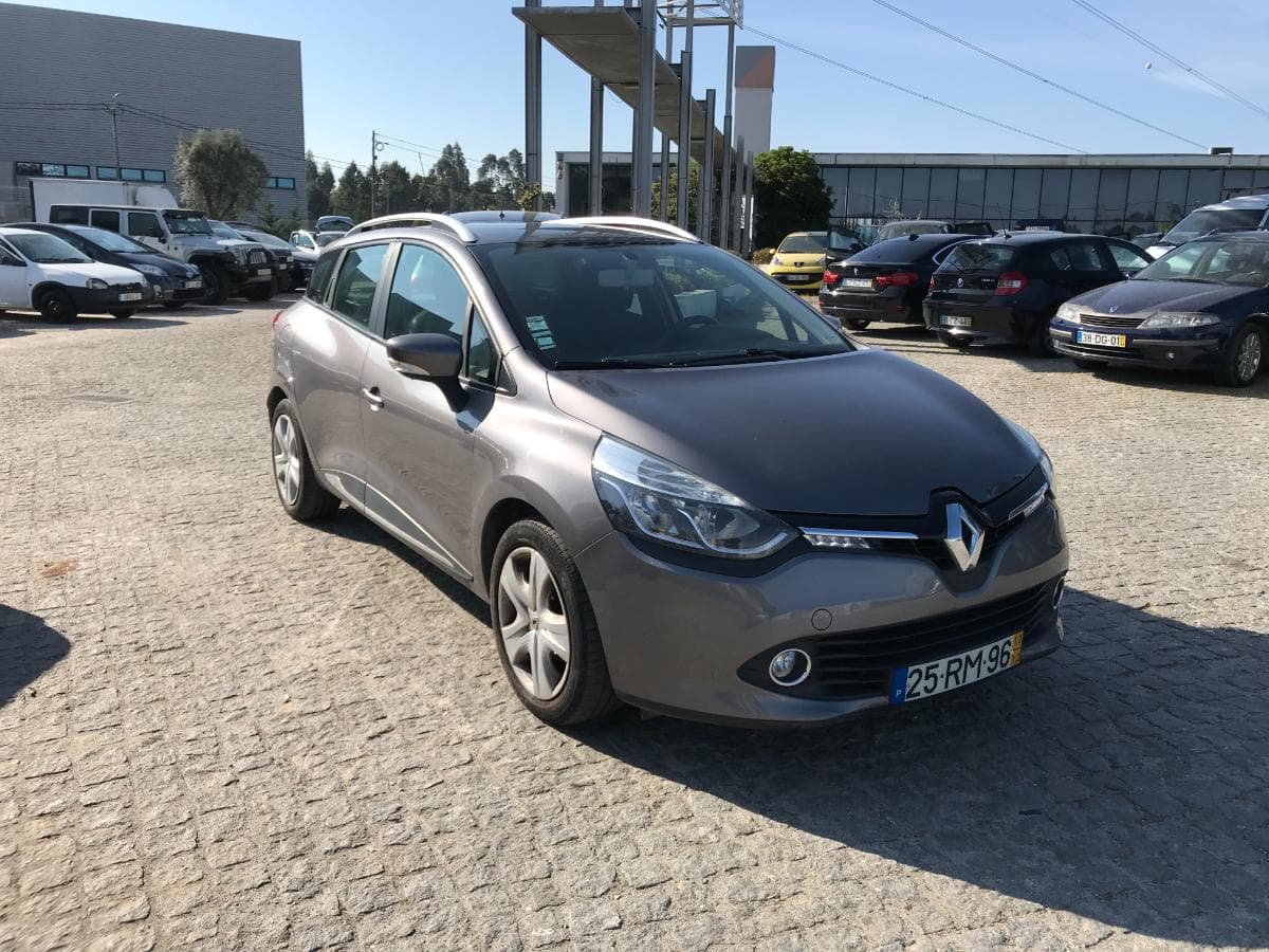 Renault Clio 1.5 DCI · Ano 2013 — image 1