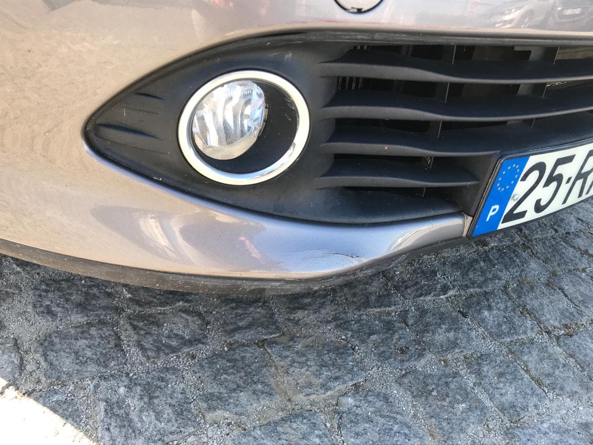 Renault Clio 1.5 DCI · Ano 2013 — image 13
