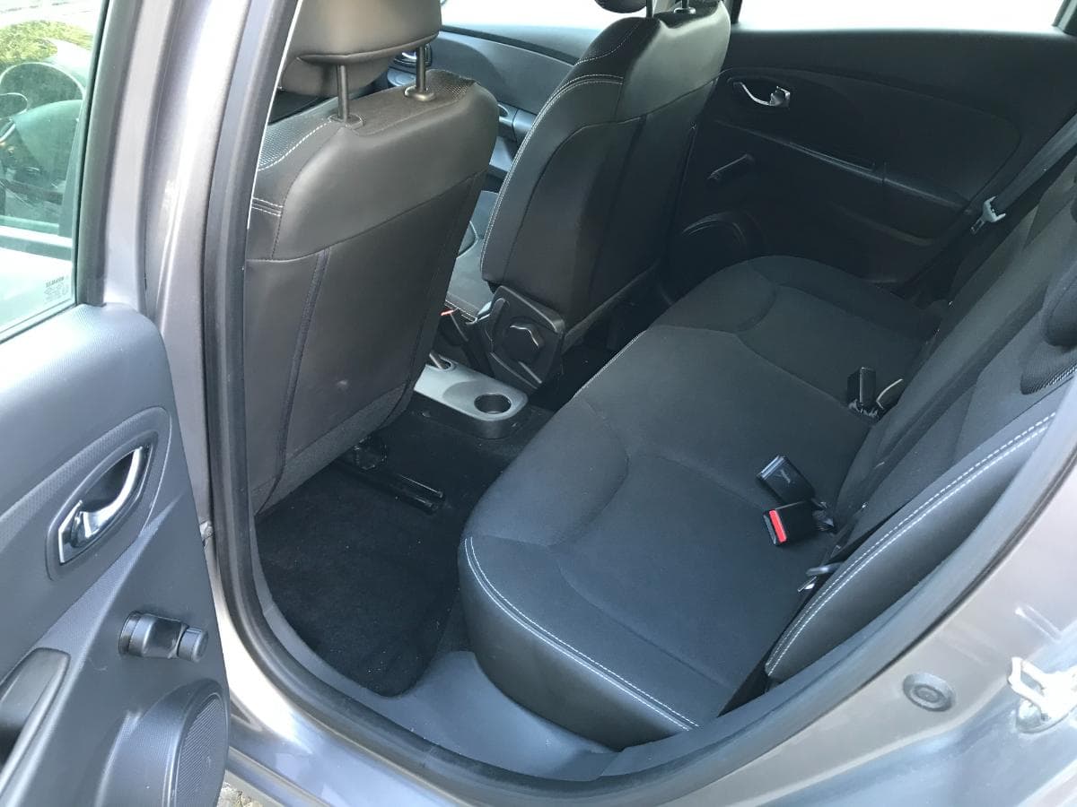 Renault Clio 1.5 DCI · Ano 2013 — image 17