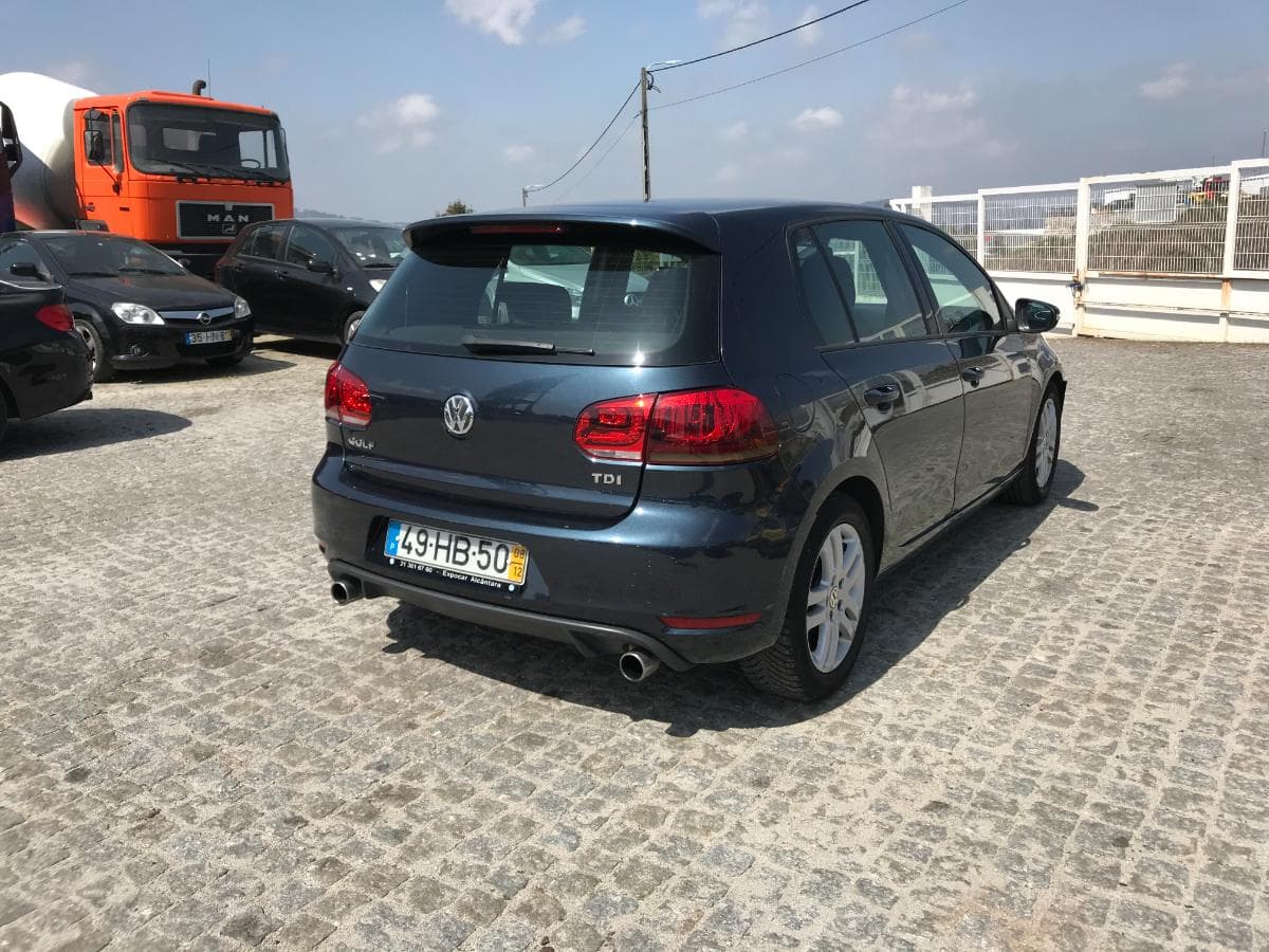 Volkswagen Golf 2.0 TDI · Ano 2008 — image 4