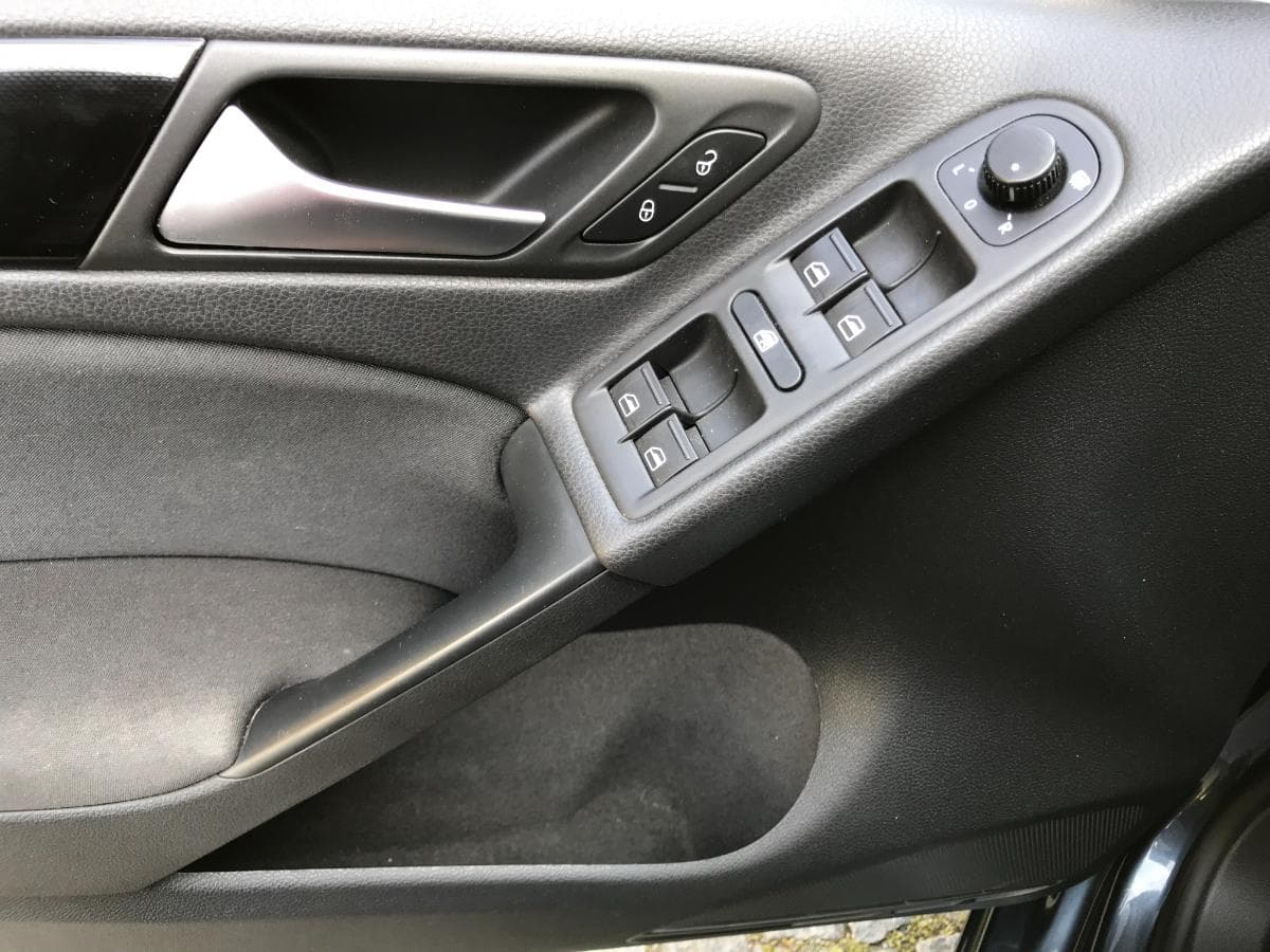 Volkswagen Golf 2.0 TDI · Ano 2008 — image 23