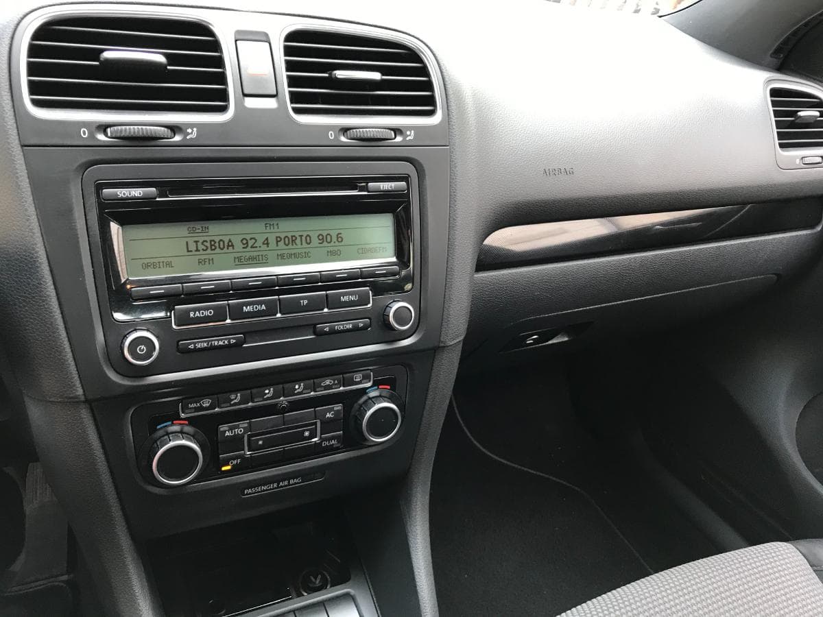 Volkswagen Golf 2.0 TDI · Ano 2008 — image 25