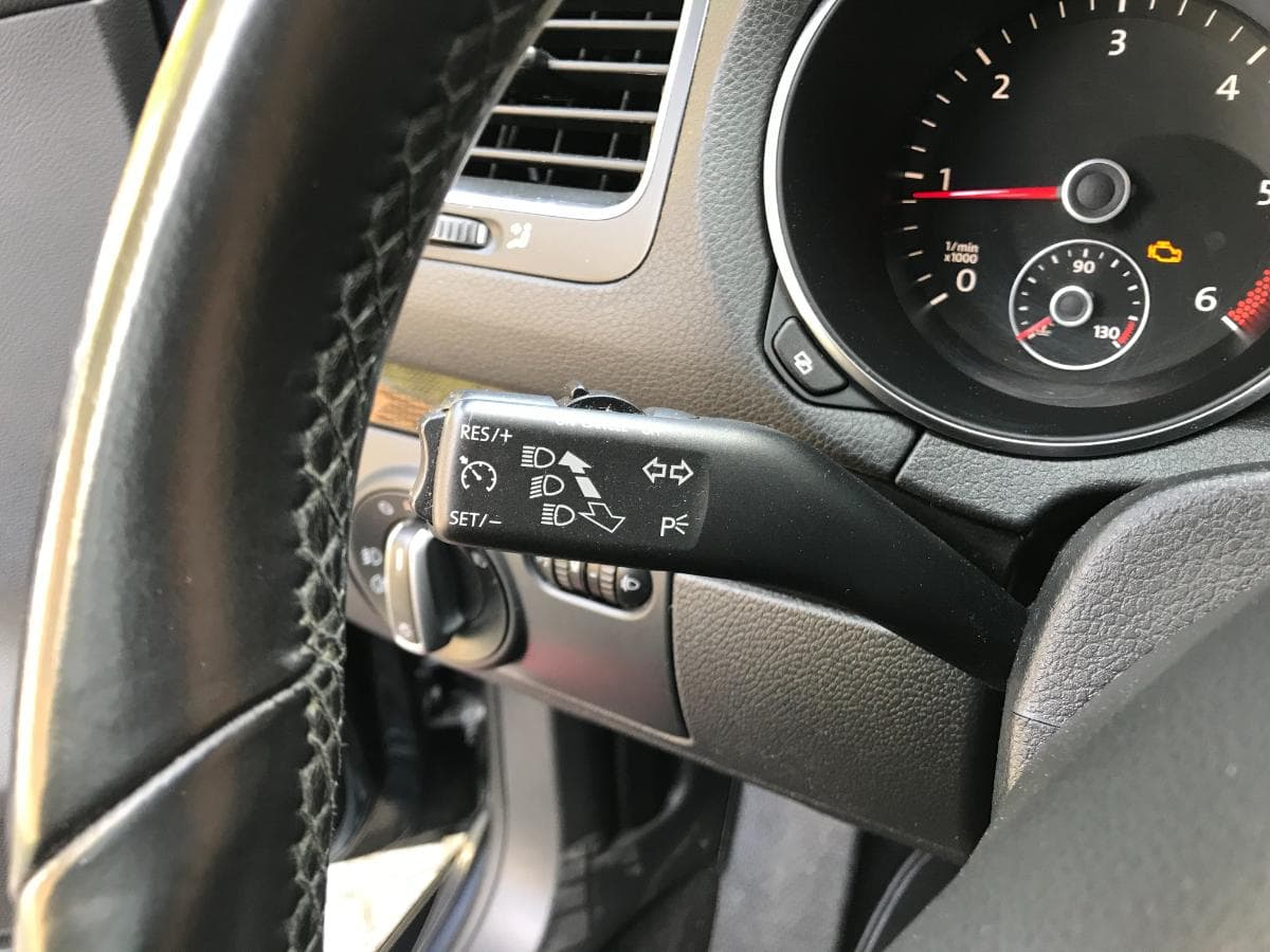 Volkswagen Golf 2.0 TDI · Ano 2008 — image 29