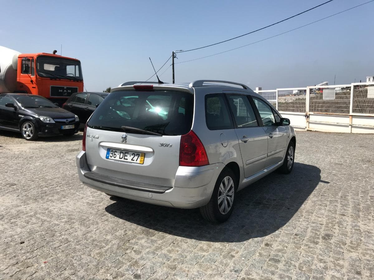 Peugeot 307 SW 1.6 HDI · Ano 2007 — imagem 6