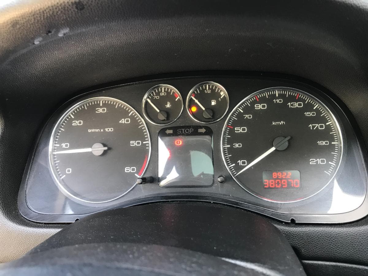 Peugeot 307 SW 1.6 HDI · Ano 2007 — imagem 21