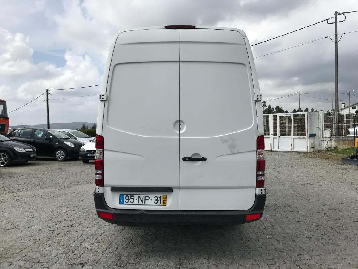 Mercedes-Benz Sprinter 316 CDI · Ano 2013 — imagem 4