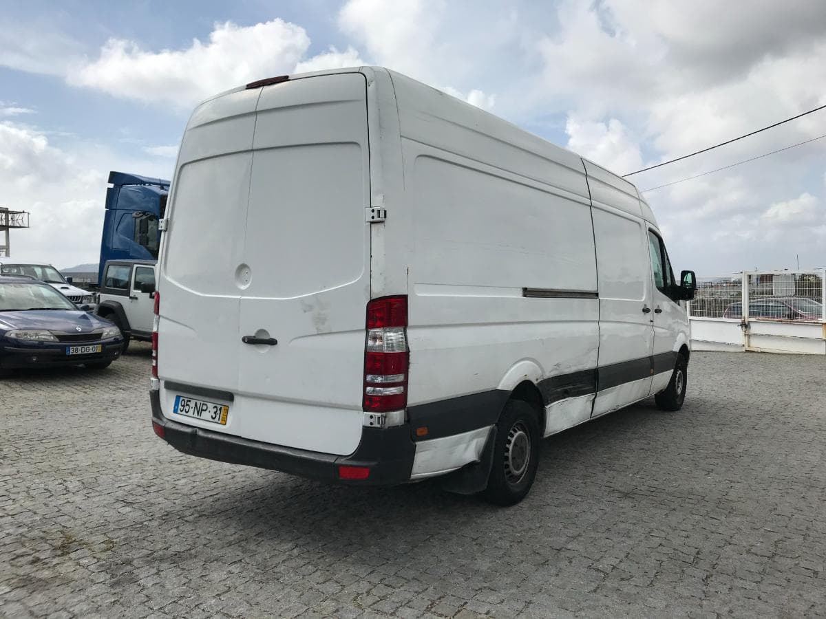 Mercedes-Benz Sprinter 316 CDI · Ano 2013 — imagem 6