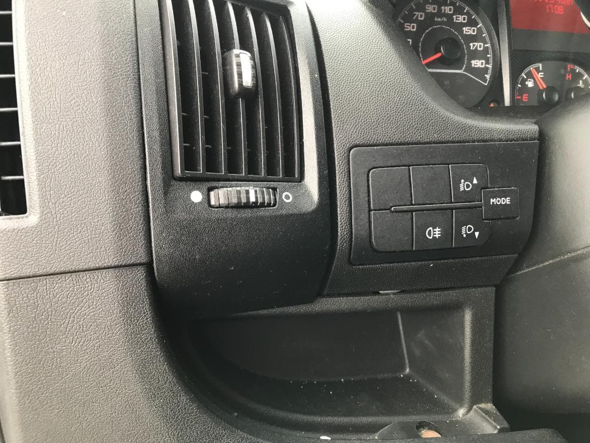 Peugeot Boxer 2.0 HDI · Ano 2017 — image 25