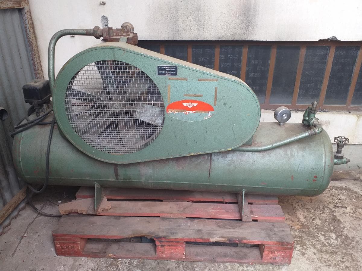 Compressor