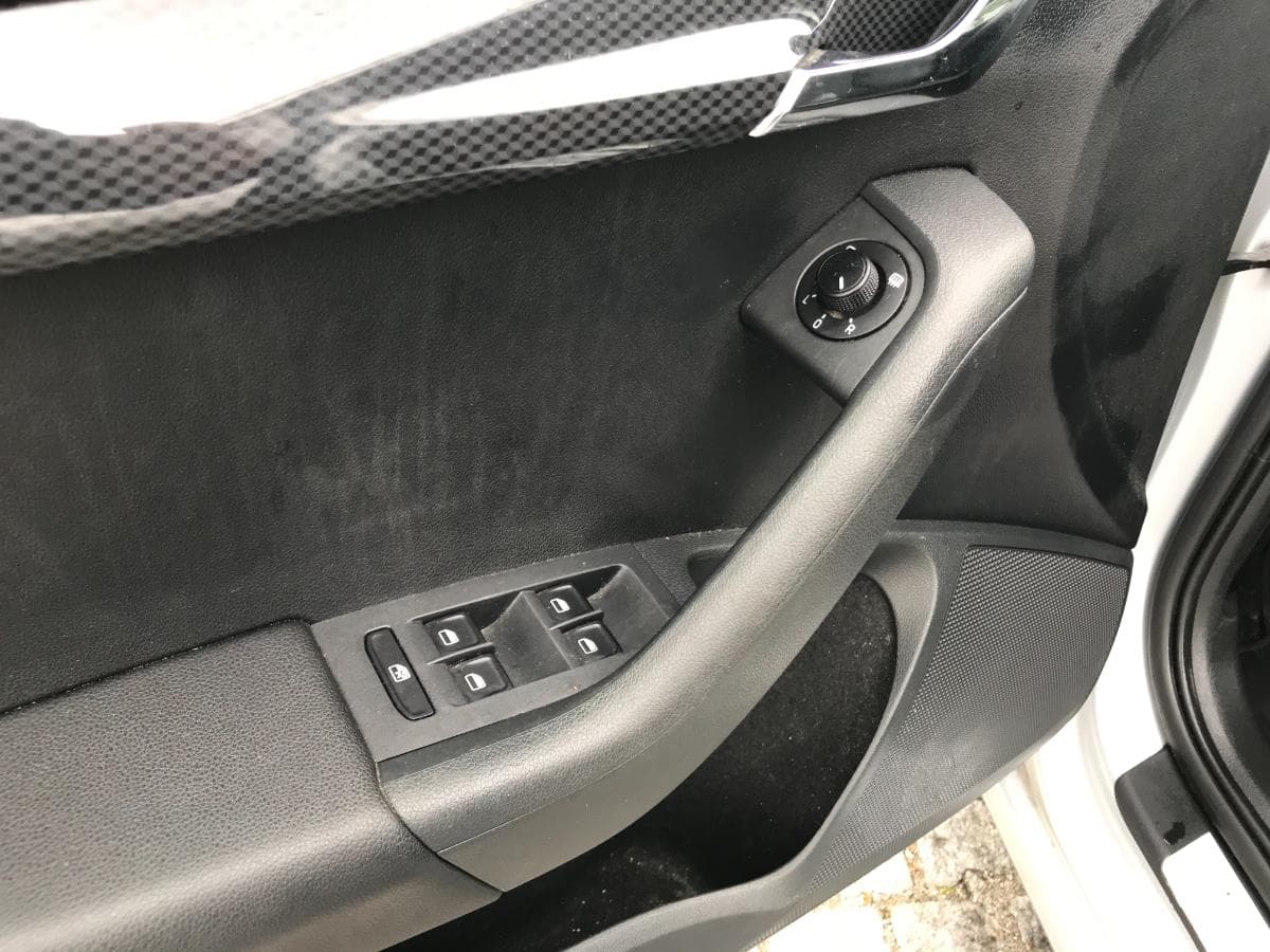 Skoda Octavia 2.0 TDI · Ano 2014 — imagem 19