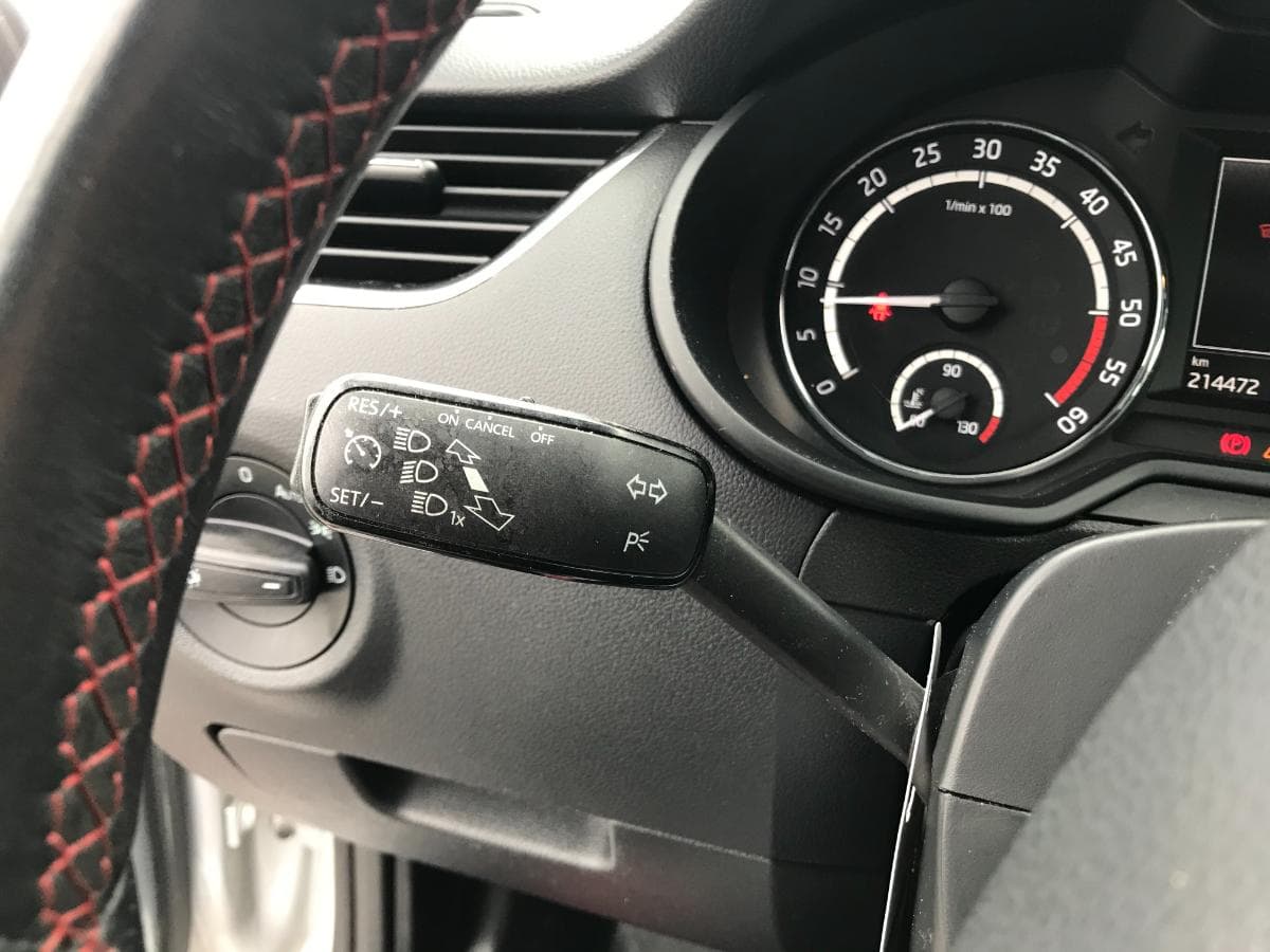 Skoda Octavia 2.0 TDI · Ano 2014 — imagem 29