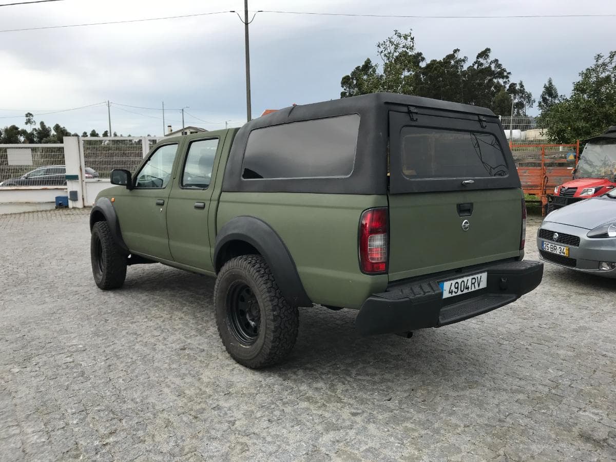 Nissan Pick Up 2.5 TD 4X4 · Ano 2001 — image 6