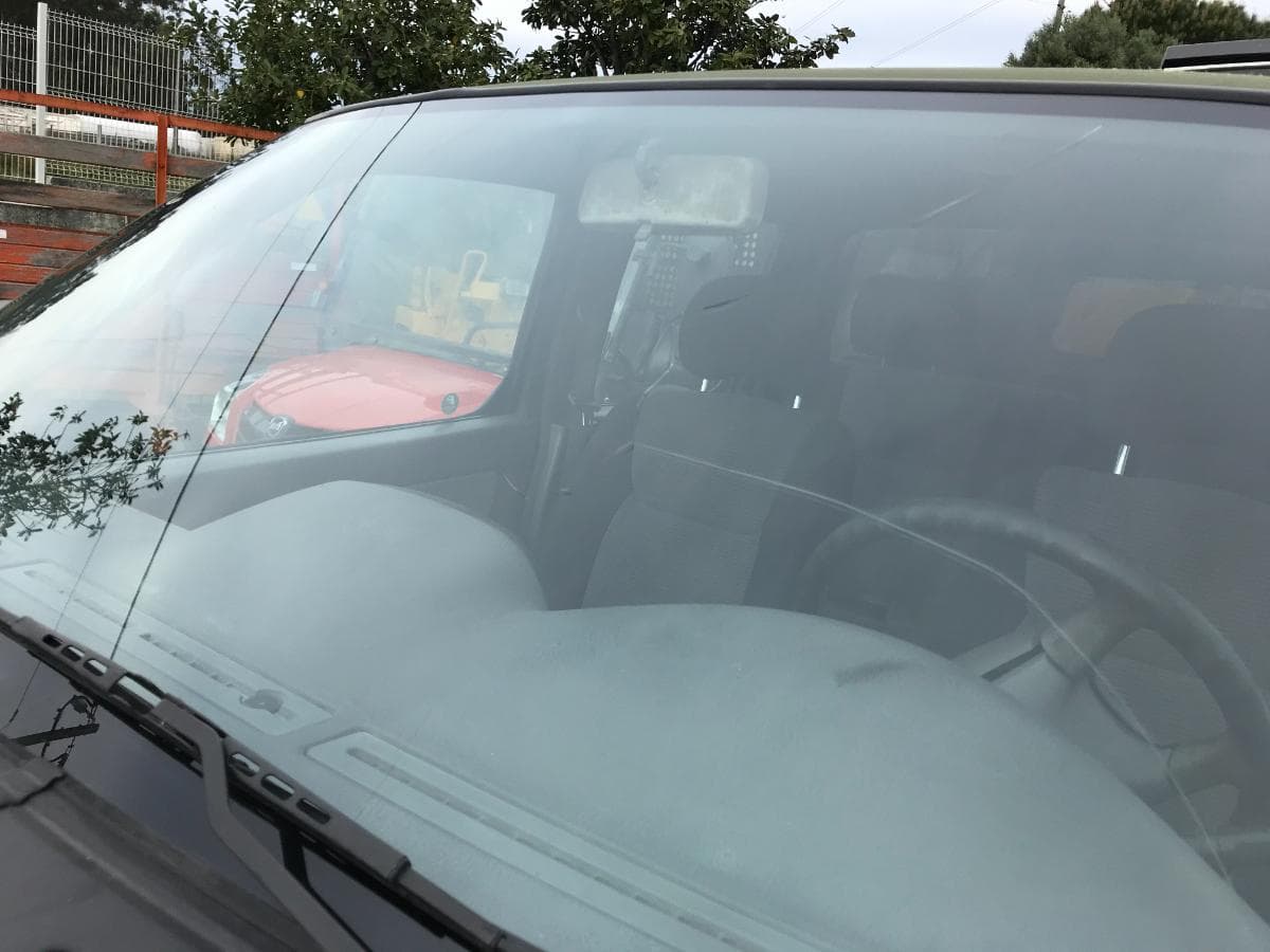 Nissan Pick Up 2.5 TD 4X4 · Ano 2001 — image 7
