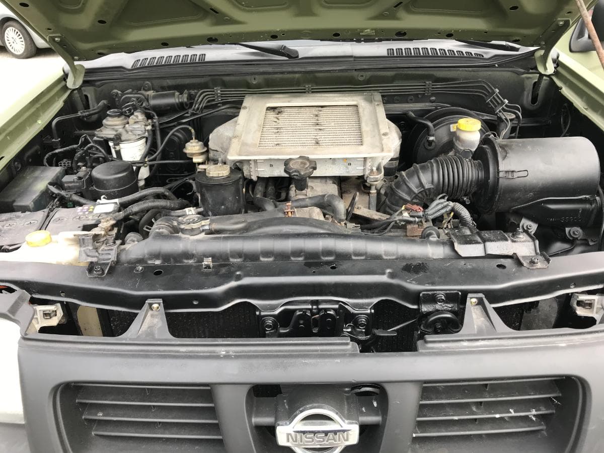 Nissan Pick Up 2.5 TD 4X4 · Ano 2001 — image 10