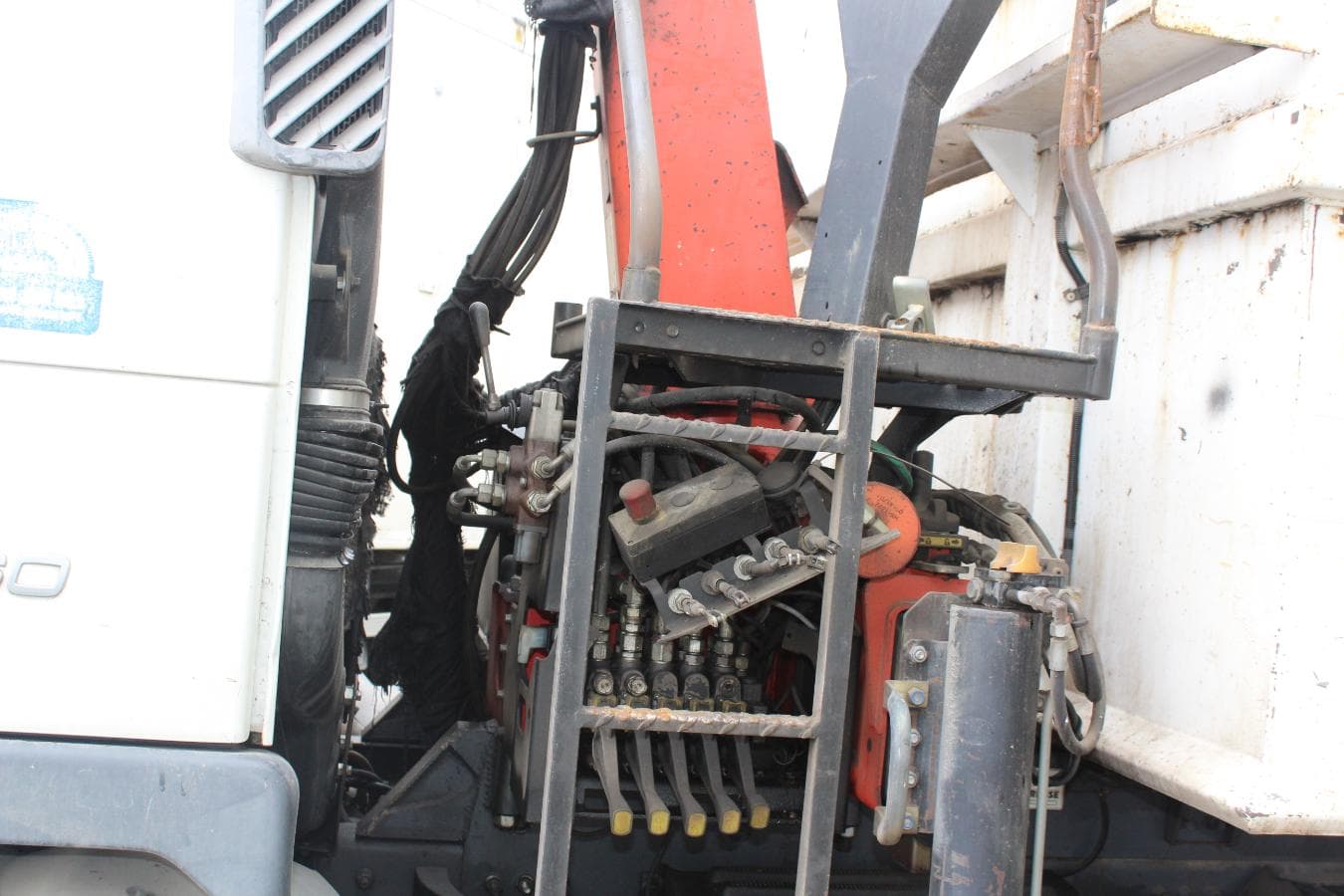 VOLVO FM9 — imagem 8