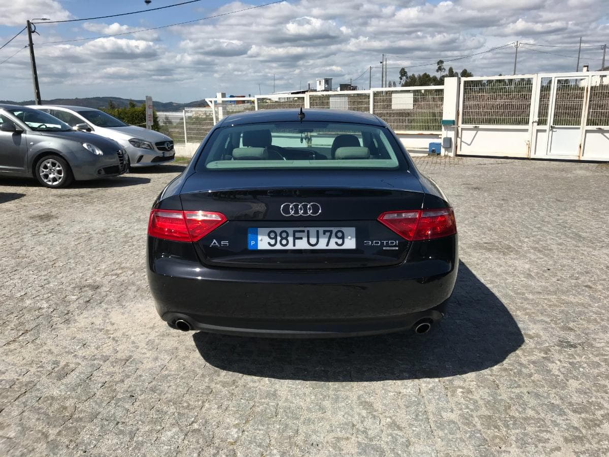 Audi A5 3.0 TDI · Ano 2008 — imagem 5