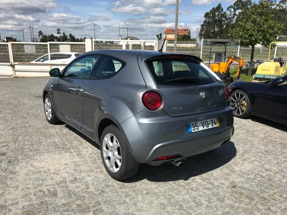 Alfa Romeo Mito 1.3 Multijet · Ano 2010 · — imagen 6
