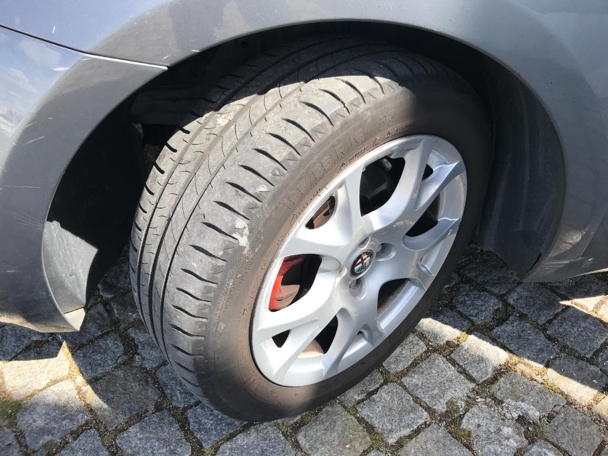 Alfa Romeo Mito 1.3 Multijet · Ano 2010 · — imagen 8