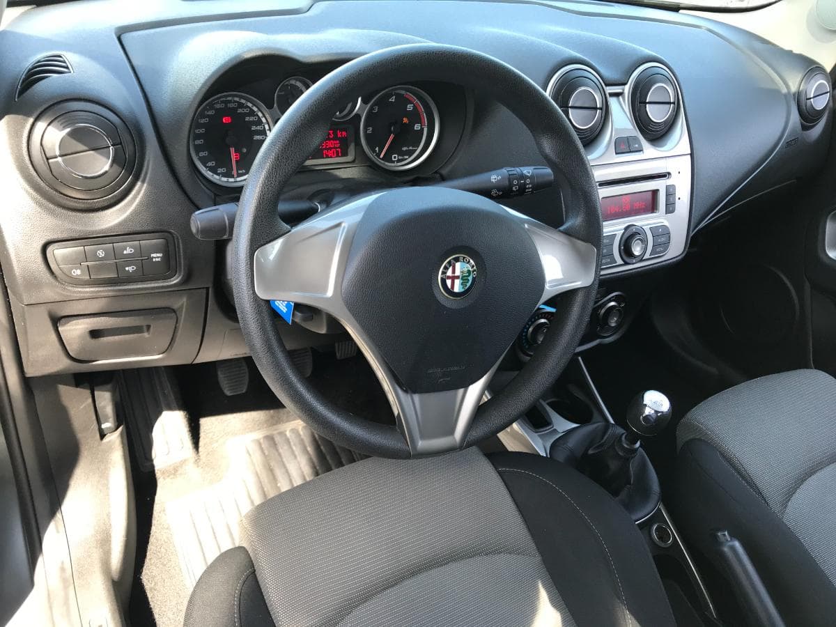 Alfa Romeo Mito 1.3 Multijet · Ano 2010 · — imagen 21